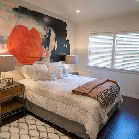 Charming Duplex Home In Sherman Oaks ロサンゼルス エクステリア 写真