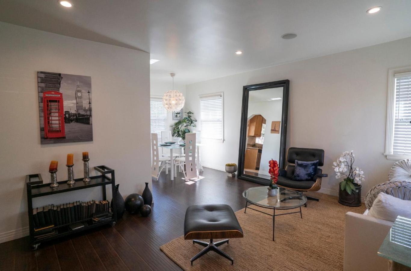 Charming Duplex Home In Sherman Oaks ロサンゼルス エクステリア 写真